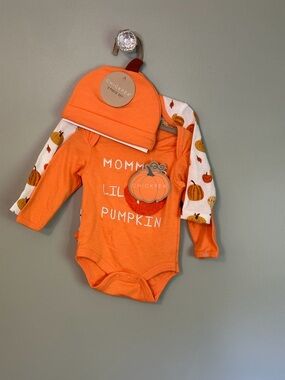 chick pea Orange "Mommy's Lil Pumpkin" 3-Piece Baby Bodysuit Set